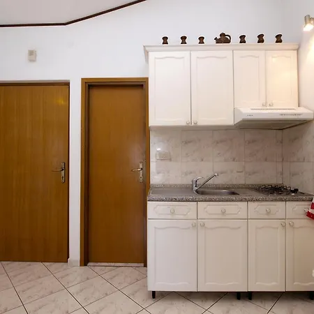 Teresina 1046 Apartamento *